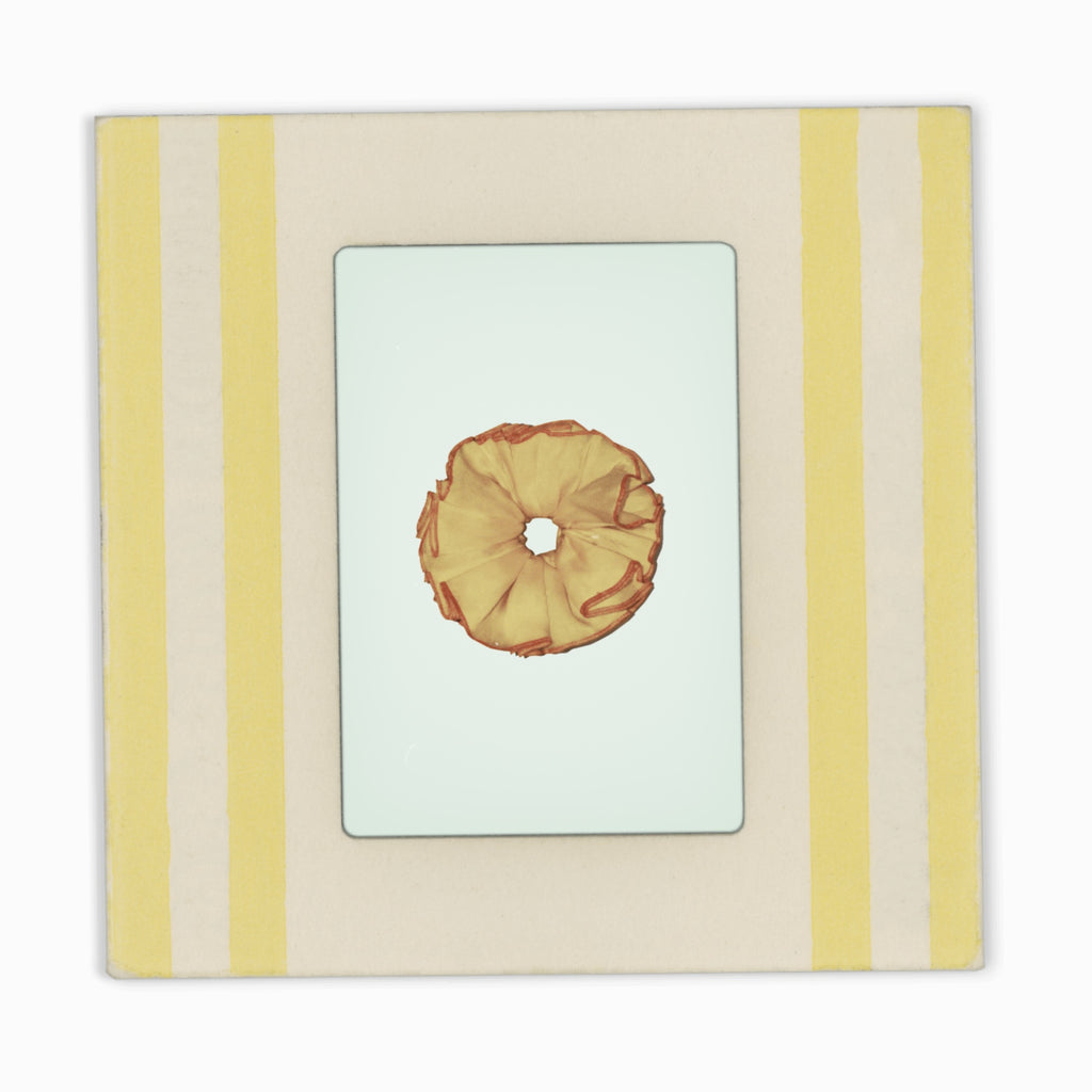 Colour Stitch – Yellow Stitch